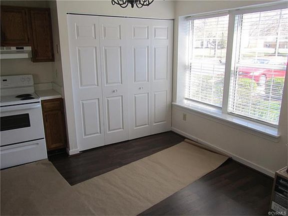 5th image of 9567 Kimberly Lynn Cir