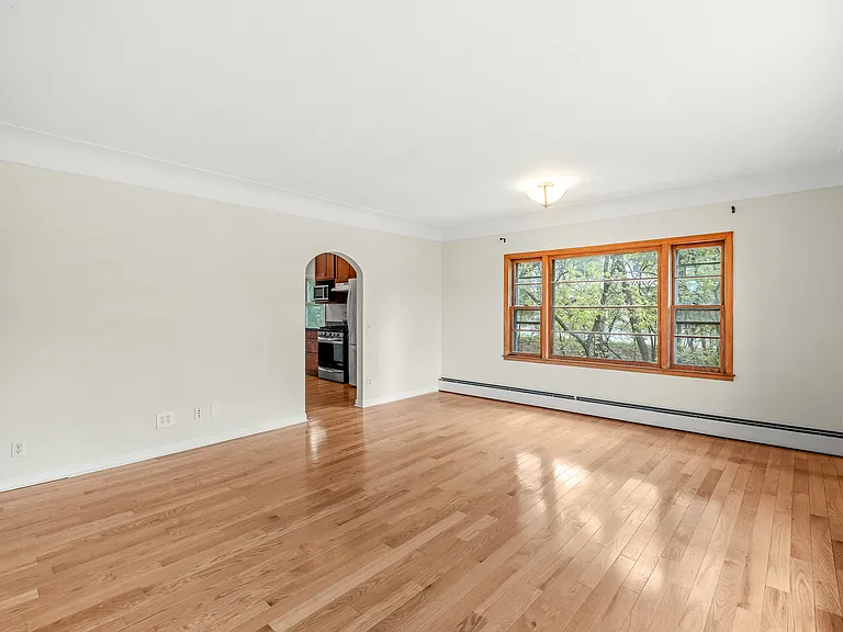 3821 Foss Rd #3 — Photo 2