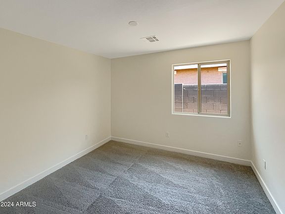 3rd image of 3828 W LEODRA Lane