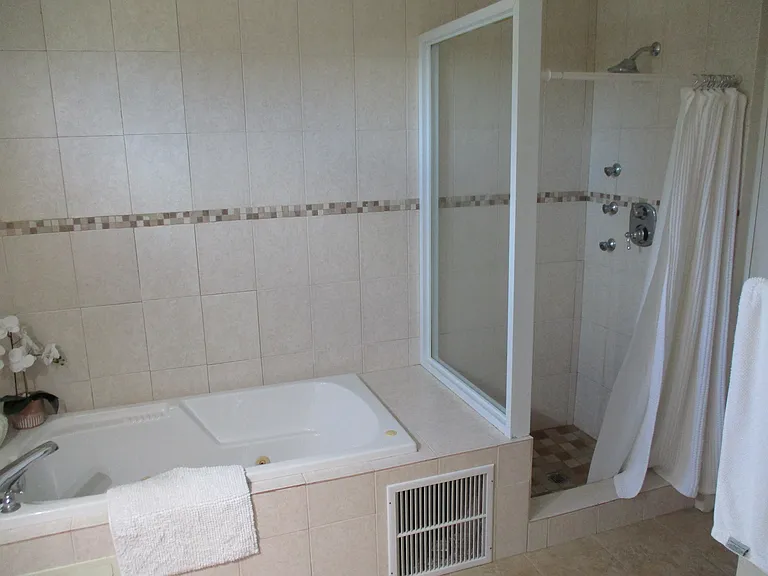 180 Palmas Dr #11E — Photo 11