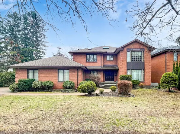 1127 Oshawa Blvd N, Oshawa, ON L1G 5W2