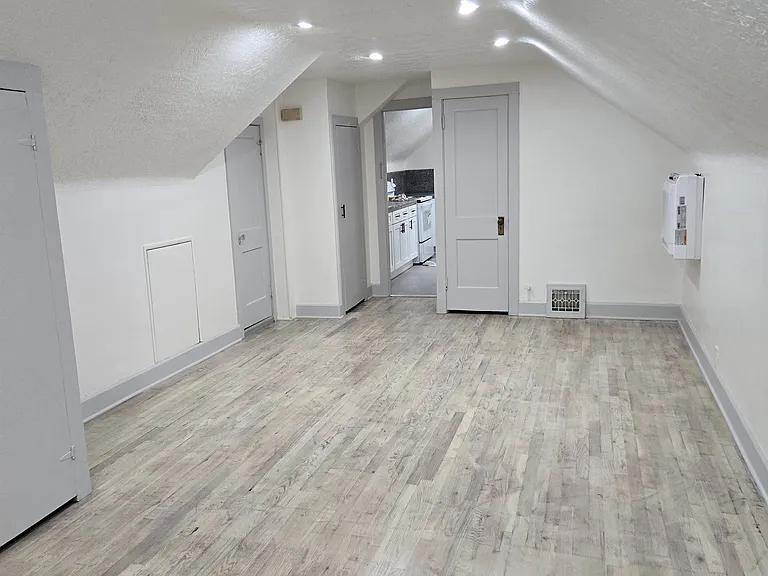Studio space and 2nd mini-split