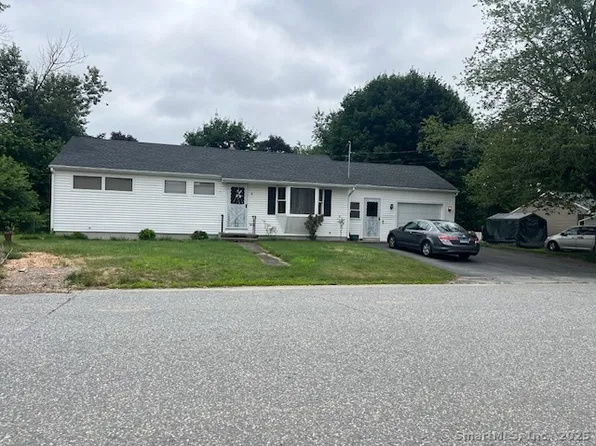 8 Claudia Avenue, Brooklyn, CT 06234
