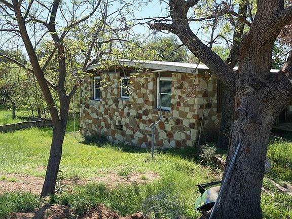 3rd image of 111 E Granitecastle Dr