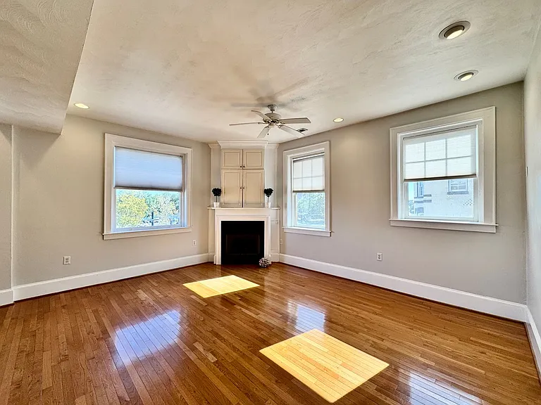 429 W York St #3A — Photo 12