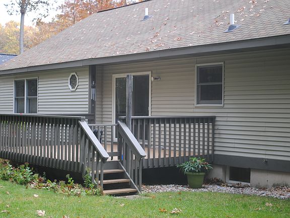 2nd image of 14627 Woodridge Ct