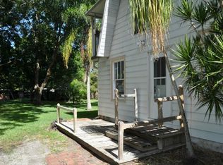 301 14th St NW, Largo, FL 33770