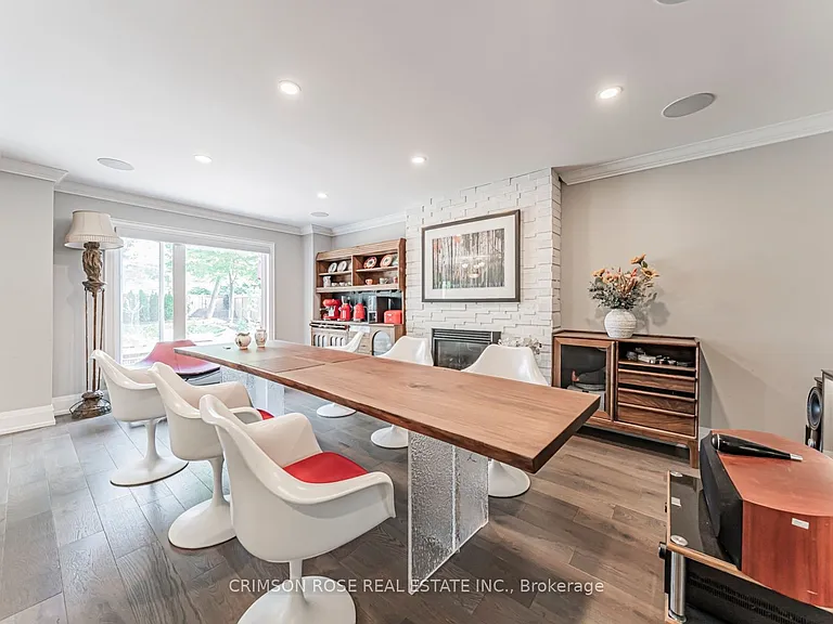 1588 Stationmaster Ln #UPPER HALF — Photo 6