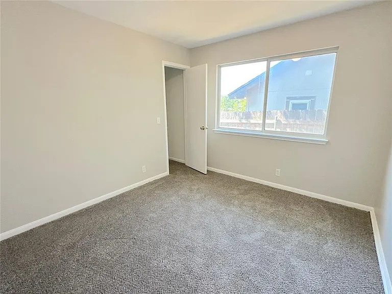 5205 Coppermead Ln — Photo 8
