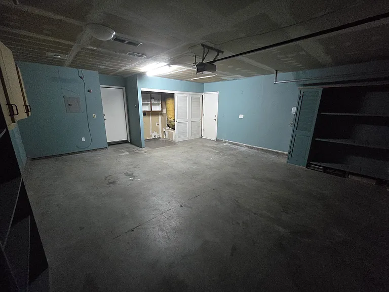 5128 Hereford Ct — Photo 15