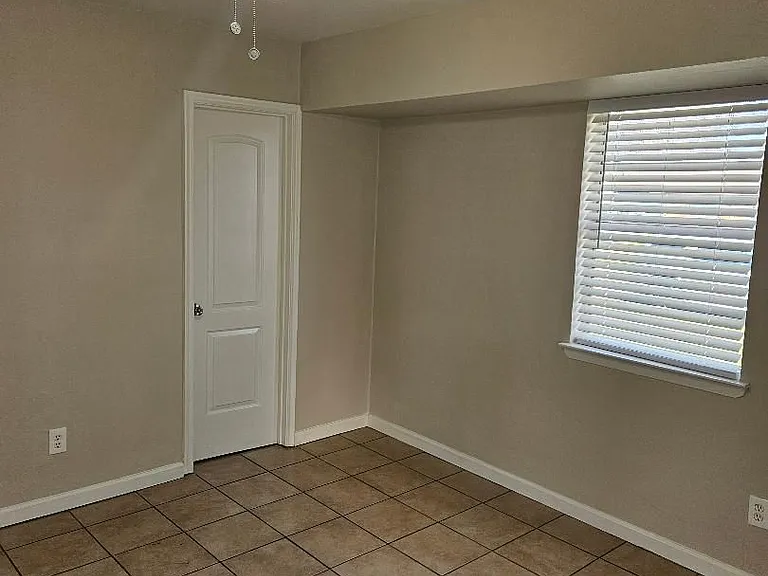 3511 Casa Ridge Dr — Photo 12