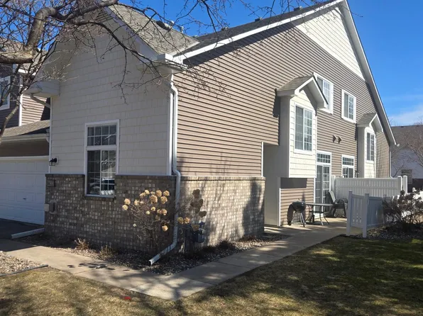 8433 Kimball Dr, Eden Prairie, MN 55347