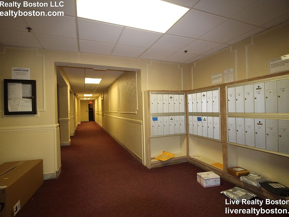 2nd image of 1811 Commonwealth Ave