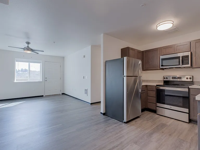2312 White Ave #101 — Photo 12
