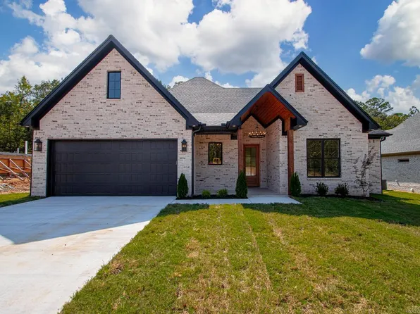 597 Valley Oak Dr, Sherwood, AR 72120