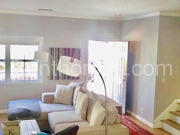 5th image of 9920-162 Scripps Vista Way