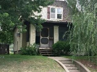 608 S 4th St, Independence, KS 67301
