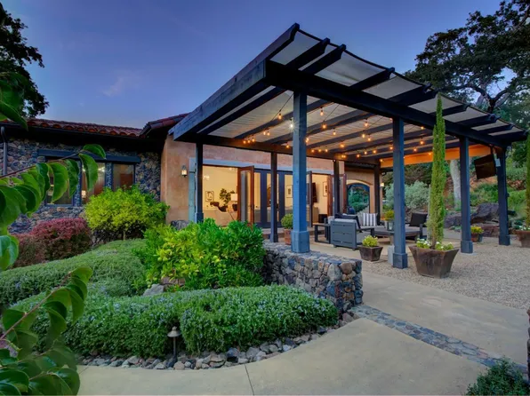 67 - 69 Locke Court, Sonoma, CA 95476