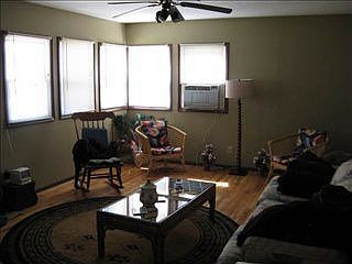 1st image of 10 Crosby St