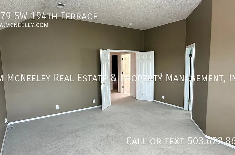 7679 SW 194th Ter — Photo 18