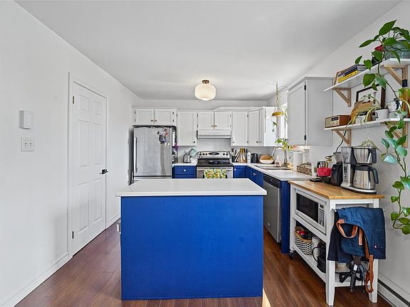 4th image of 6 Ricketts Road