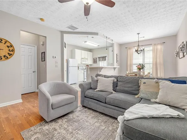 6434 Portside Way, Flowery Branch, GA 30542