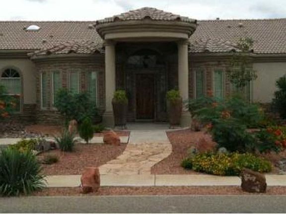 2nd image of 6064 Laguna Vista Dr