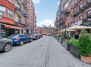 222 North St #4, Boston, MA 02113