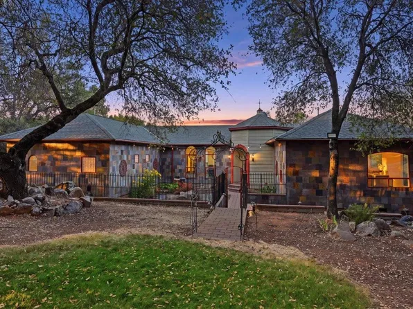 15873 Woodlake Ct, Grass Valley, CA 95949