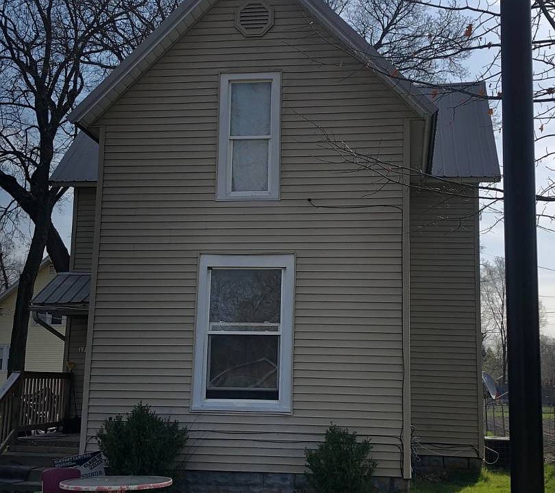 1st image of 1708 S 6th St