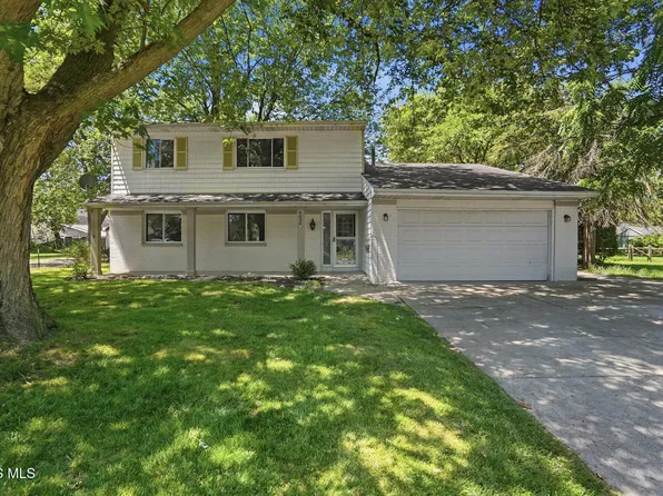 4430 Margrete Dr, Maumee, OH 43537