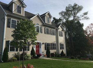 30 Grassland St, Lexington, MA 02421