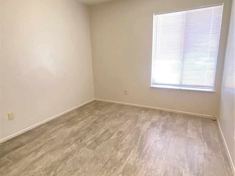 14663 Rio Grande Dr — Photo 10