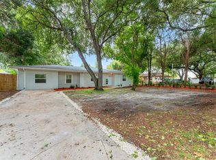 264 14th St NW, Largo, FL 33770