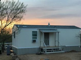 7501 W Bucking Horse Rd, Sahuarita, AZ 85629