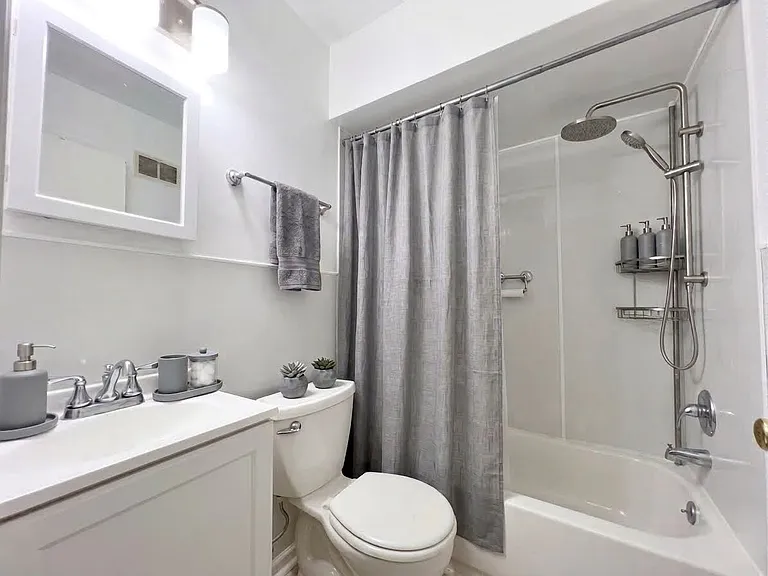 410 N Elizabeth Ave — Photo 10