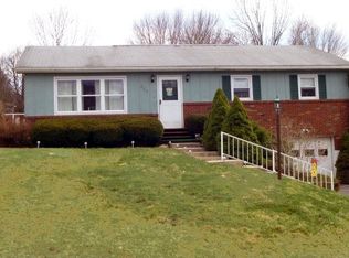 361 Summit Dr, Lewistown, PA 17044