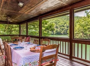 112 Tilley Ridge Rd, Blue Ridge, GA 30513