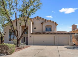 725 S Smokey Mountains Rd, Tucson, AZ 85748