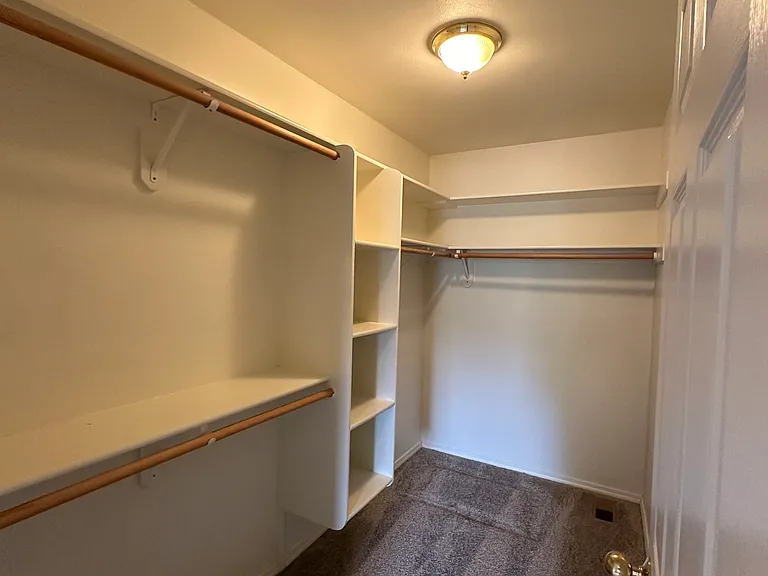 266 SW Summer Lake Dr — Photo 12