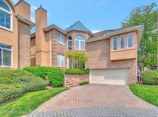198 Crystal Springs Ct #N198, Holmdel, NJ 07733