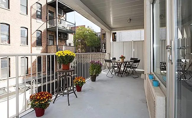 Rented by Compass | media 14