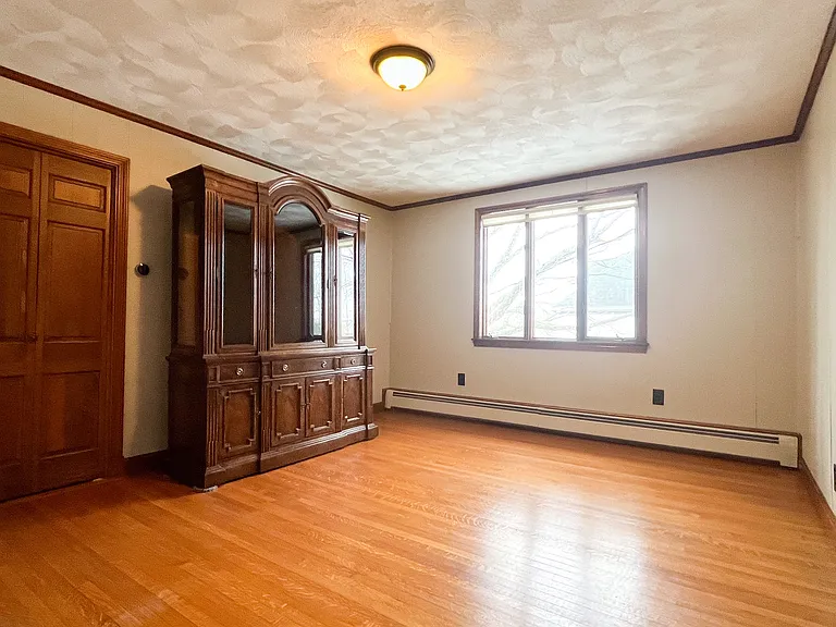 4 Gardner St #2 — Photo 13