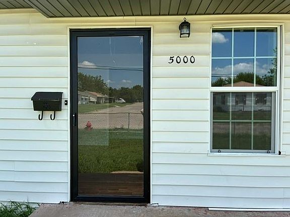 3rd image of 5000 S Land Ave