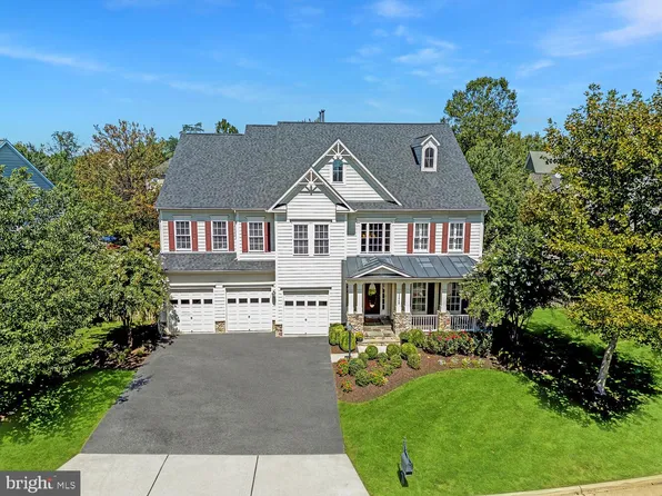 42848 Sandhurst Ct, Ashburn, VA 20148