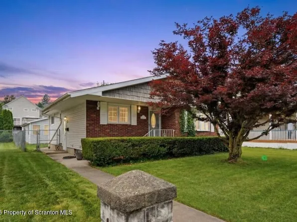 1723 Dorothy St, Scranton, PA 18504