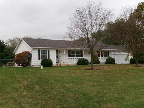 2nd image of 2424 W Pebble Dr