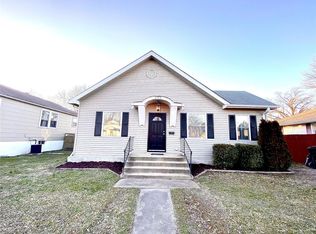 625 N 3rd St, Dupo, IL 62239