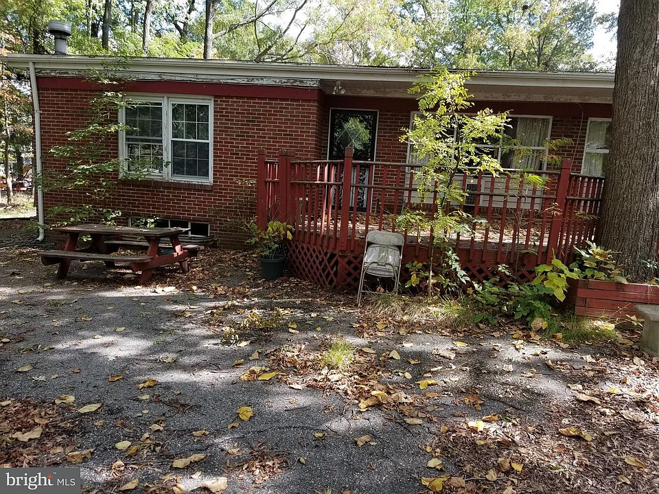 2nd image of 6910 96th Ave