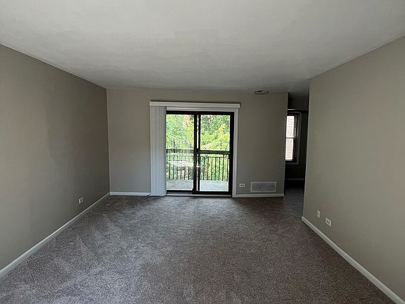 2nd image of 2214 Country Club Dr APT 21A